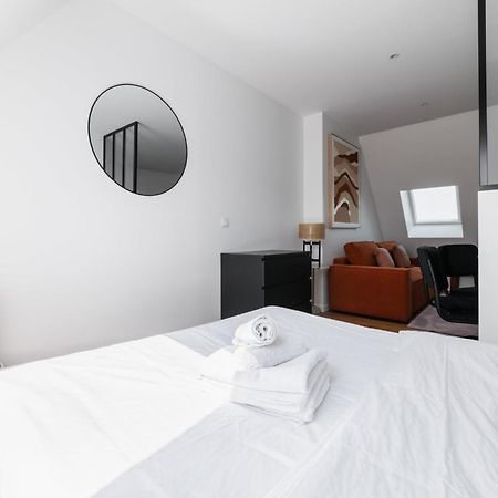 2 Pieces Refait A Neuf Dernier Etage - Paris 19 - 4P - Flat-Guest Apartamento Exterior foto